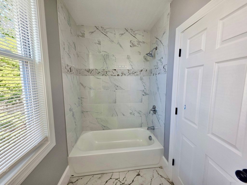 Bathroom, Interior, Marble, Marble Walls