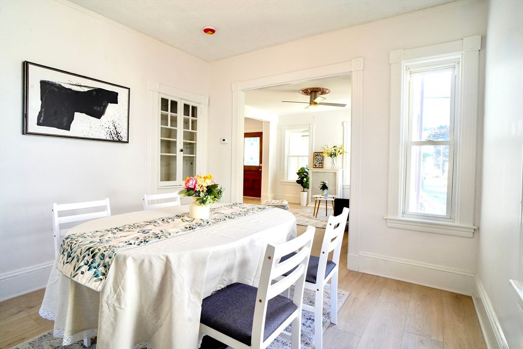 Dining room, Interior, Recessed Lighting, Wood Texture Flooring