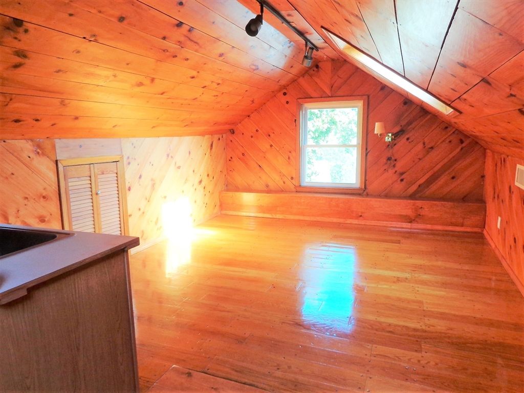 Empty room, Interior, Wooden Ceilings, Wood Texture Flooring, Wooden Walls