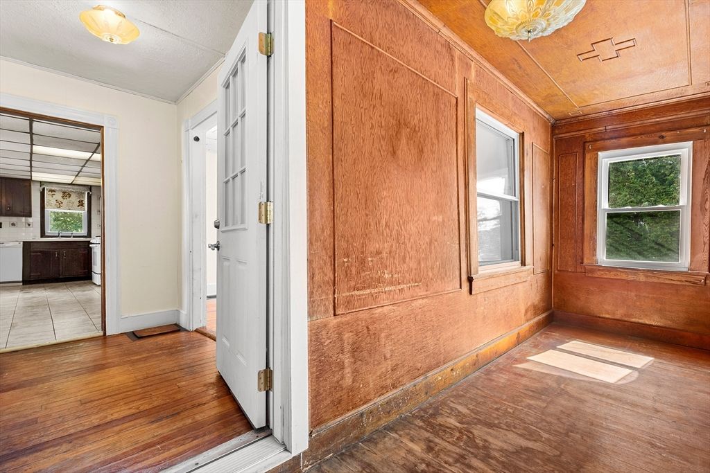 Empty room, Interior, Wood Texture Flooring, Wooden Walls