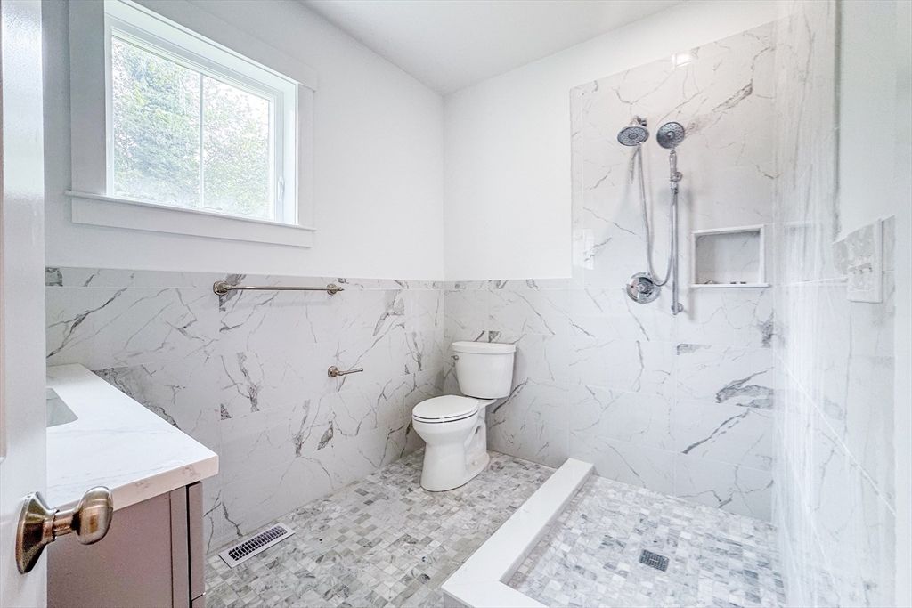 Bathroom, Interior, Marble Walls
