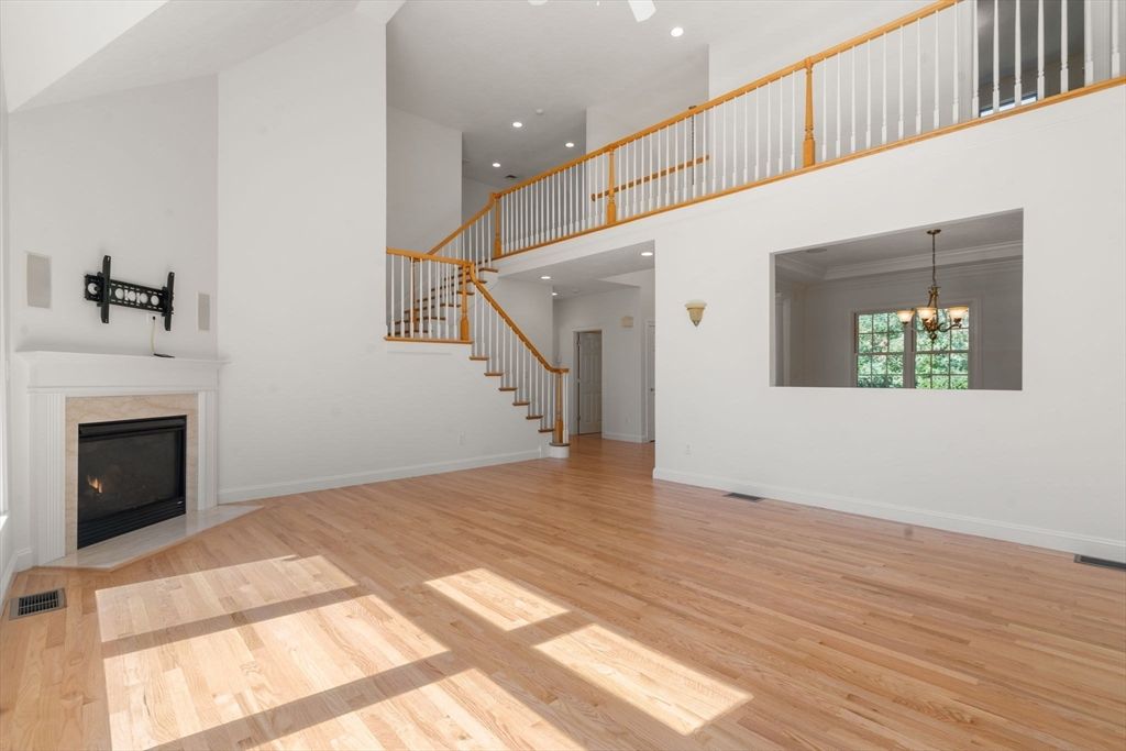 Chandelier, Fireplace, Interior, Recessed Lighting, Wood Texture Flooring