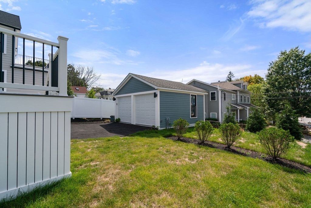 Backyard, Detached Garage, Exterior