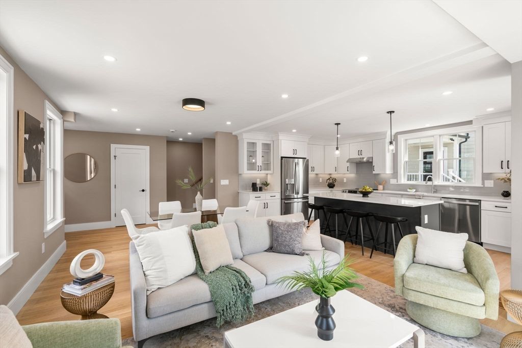 Dining room, Interior, Kitchen, Living room, Pendant Lights, Recessed Lighting, Stainless Steel Appliances, Wood Texture Flooring
