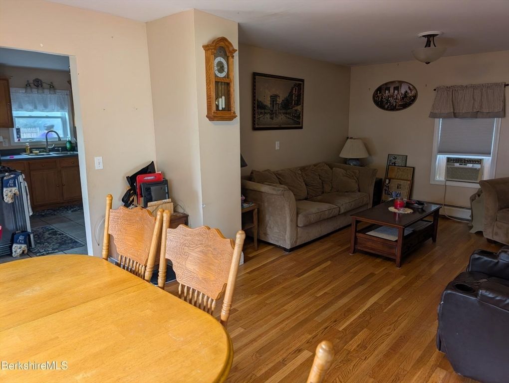 Dining room, Interior, Living room, Wood Texture Flooring