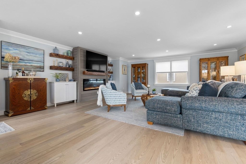 Fireplace, Interior, Living room, Recessed Lighting, Wood Texture Flooring