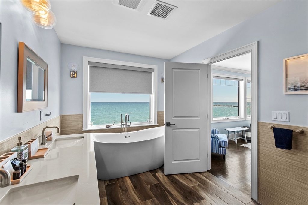 Bathroom, Dual Sink Vanities, Free Standing Baths, Interior, Water, Wood Texture Flooring