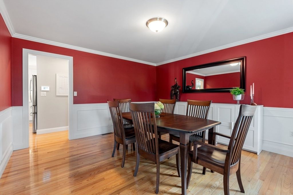 Dining room, Interior, Wood Texture Flooring