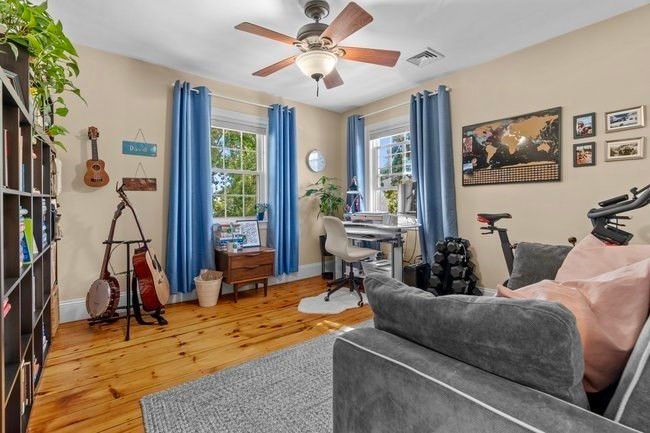 Fitness Equipment, Home Office, Interior, Wood Texture Flooring