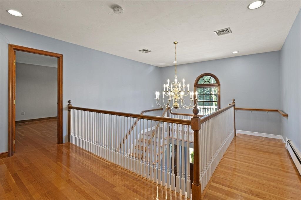 Chandelier, Interior, Recessed Lighting, Wood Texture Flooring