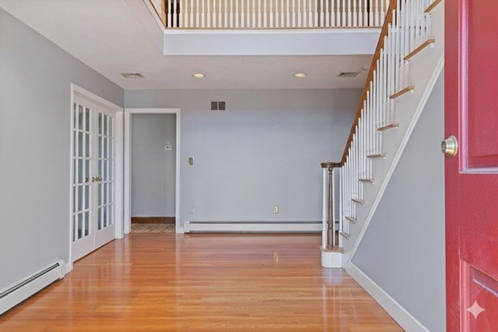 Interior, Recessed Lighting, Wood Texture Flooring