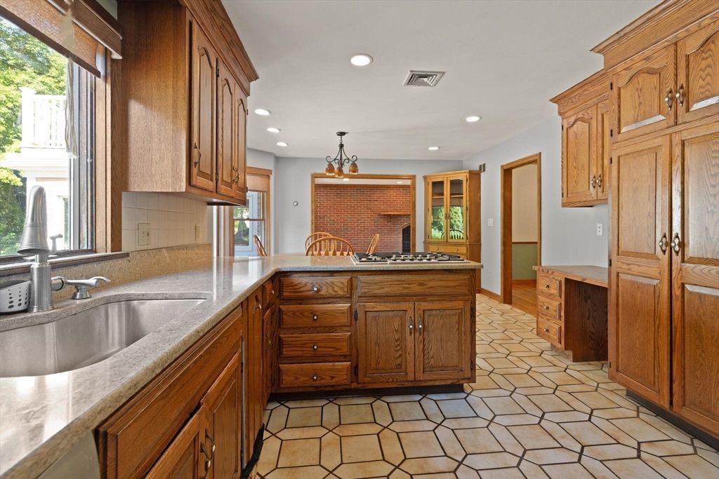 Interior, Kitchen, Recessed Lighting