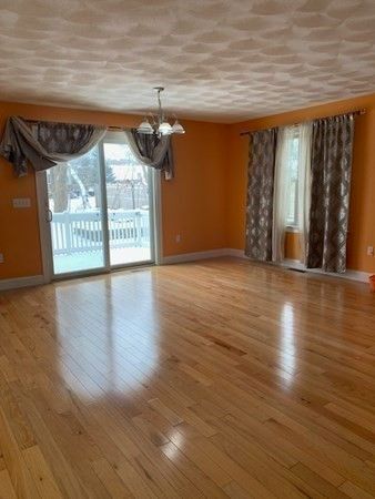 Chandelier, Empty room, Interior, Wood Texture Flooring