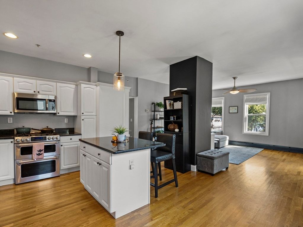 Interior, Kitchen, Pendant Lights, Recessed Lighting, Wood Texture Flooring
