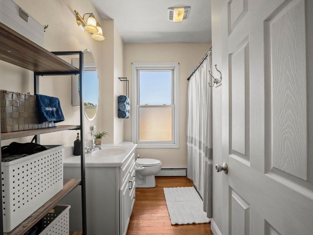 Bathroom, Interior, Wood Texture Flooring