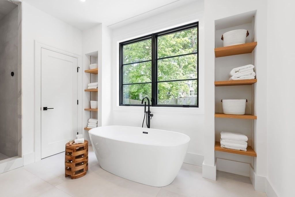 Bathroom, Free Standing Baths, Interior, Recessed Lighting