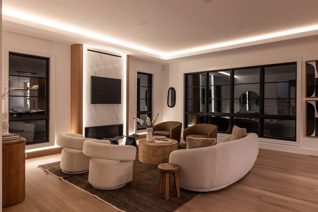 Interior, Living room, Recessed Lighting, Wood Texture Flooring