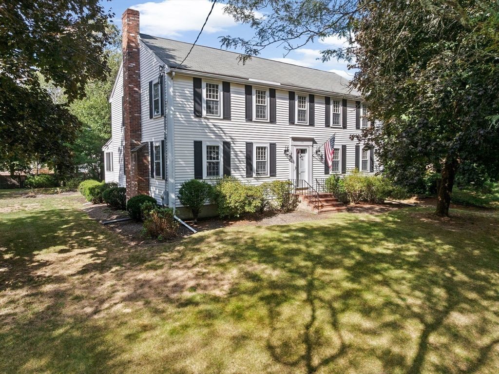 Backyard, Exterior, Facade, Georgian