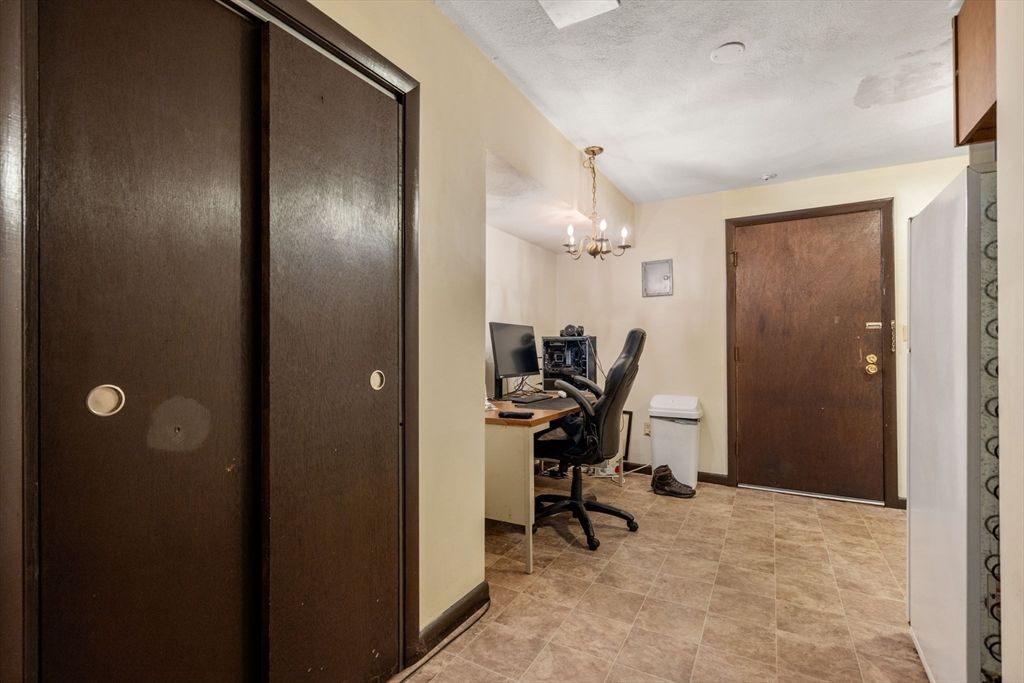 Chandelier, Home Office, Interior