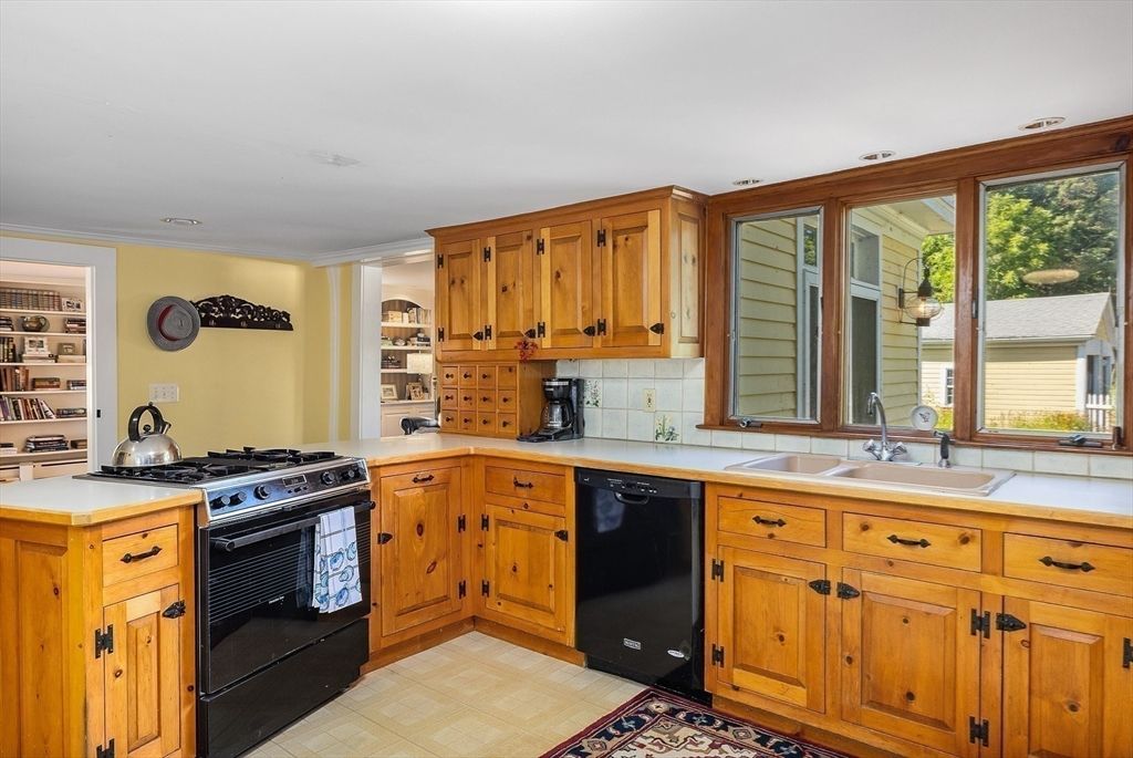 Interior, Kitchen