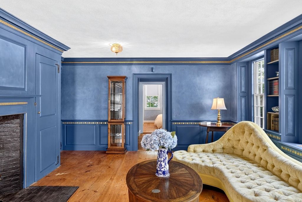 Fireplace, Interior, Wood Texture Flooring