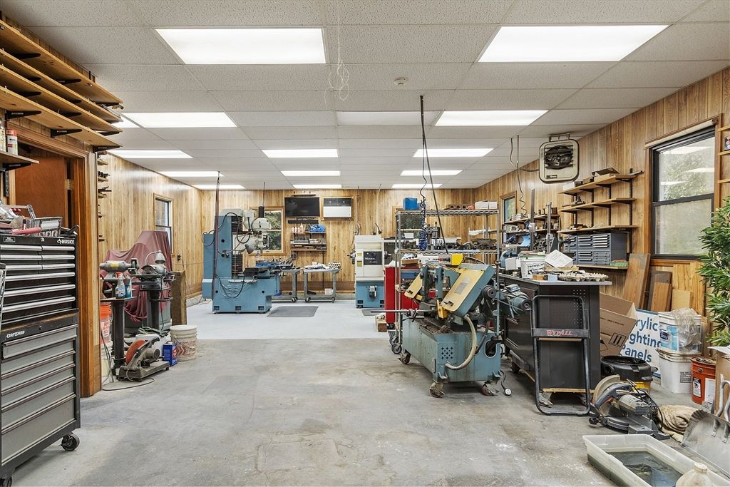 Interior, Recessed Lighting, Wooden Walls