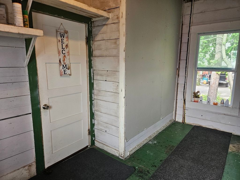 Interior, Wooden Walls