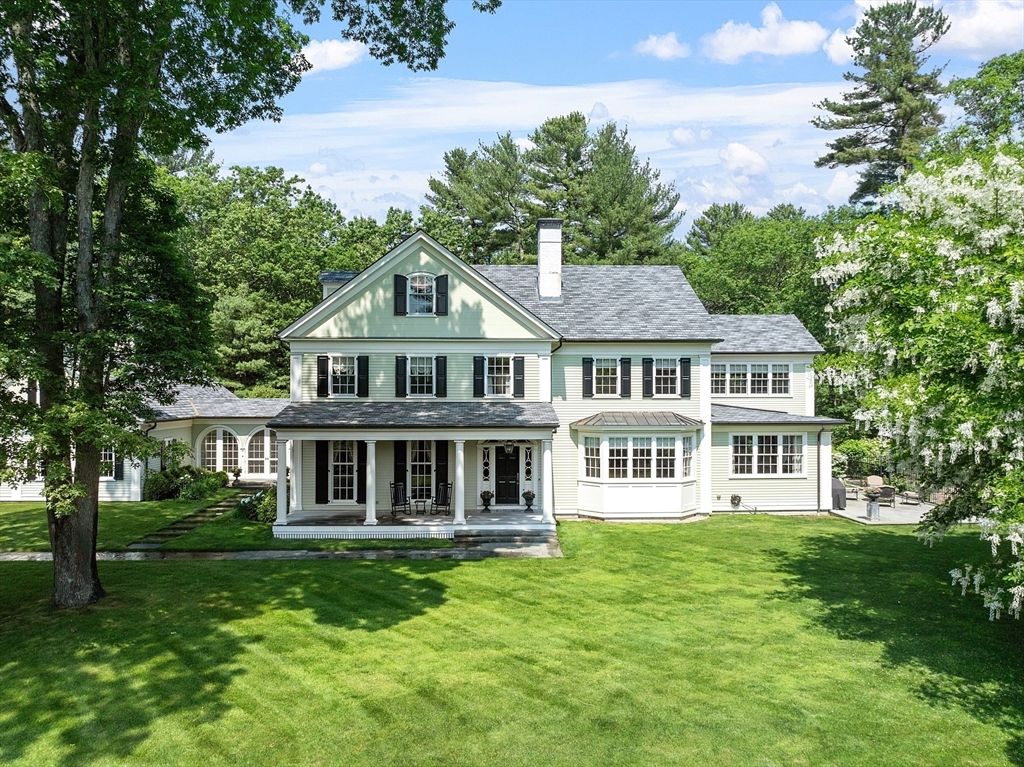 Backyard, Exterior, Facade, Farmhouse