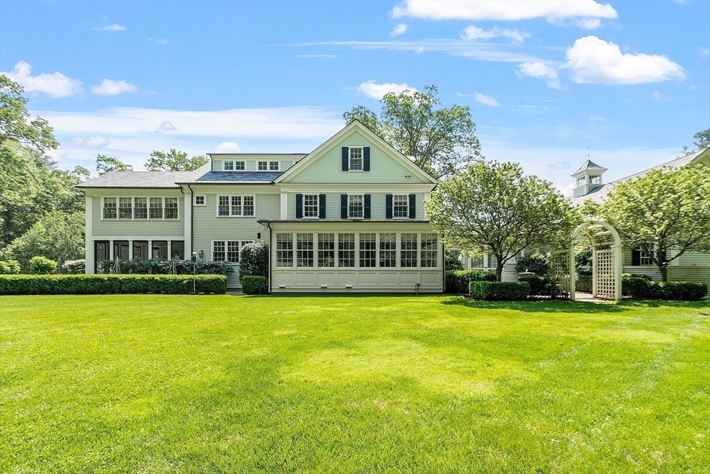 Backyard, Exterior, Facade, Farmhouse