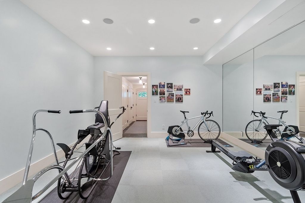 Fitness Equipment, Interior, Recessed Lighting