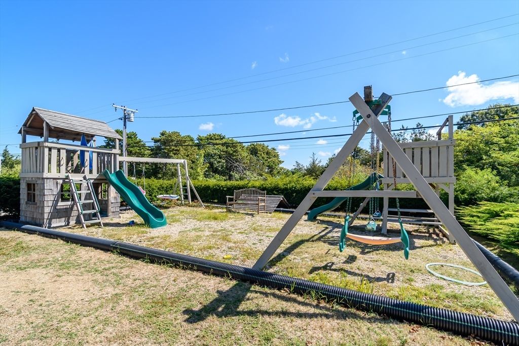 Backyard, Exterior, Playground