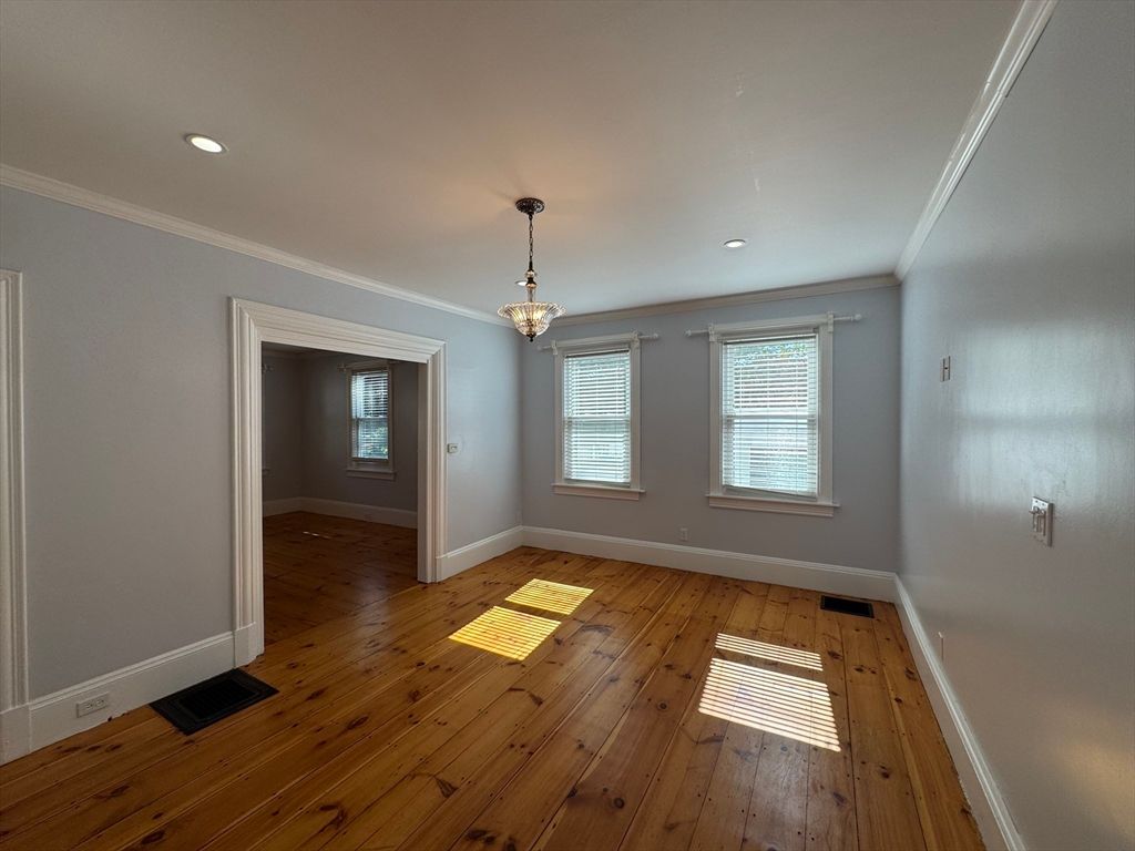 Empty room, Interior, Pendant Lights, Recessed Lighting, Wood Texture Flooring