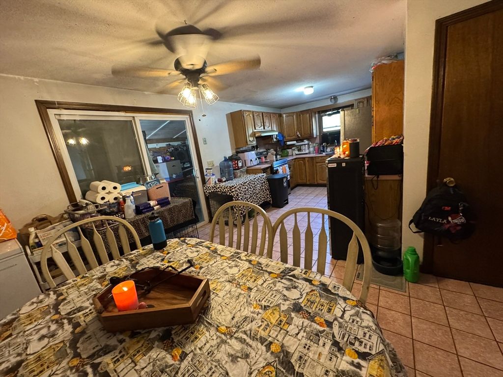 Dining room, Interior, Kitchen