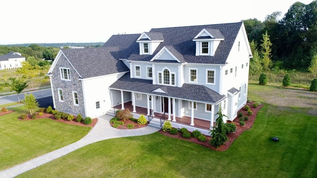 Backyard, Exterior, Facade, Farmhouse
