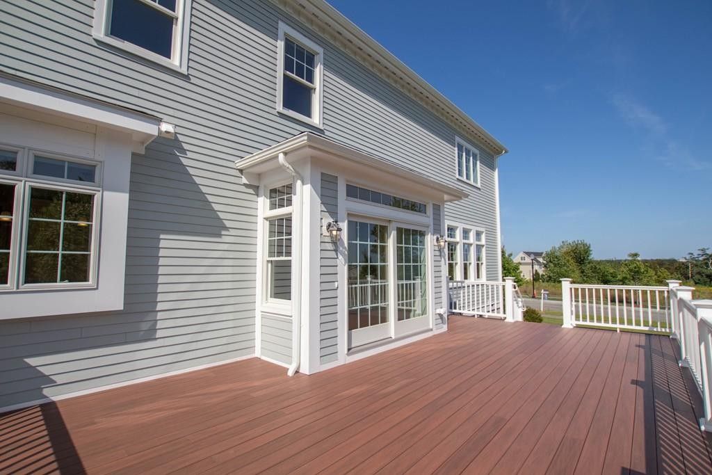Exterior, Wood Texture Flooring