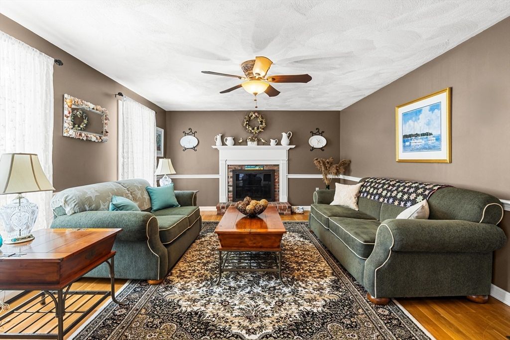 Fireplace, Interior, Living room, Wood Texture Flooring