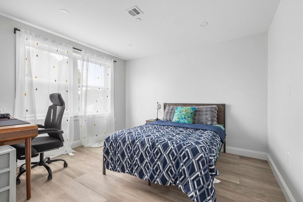 Bedroom, Home Office, Interior, Recessed Lighting, Wood Texture Flooring