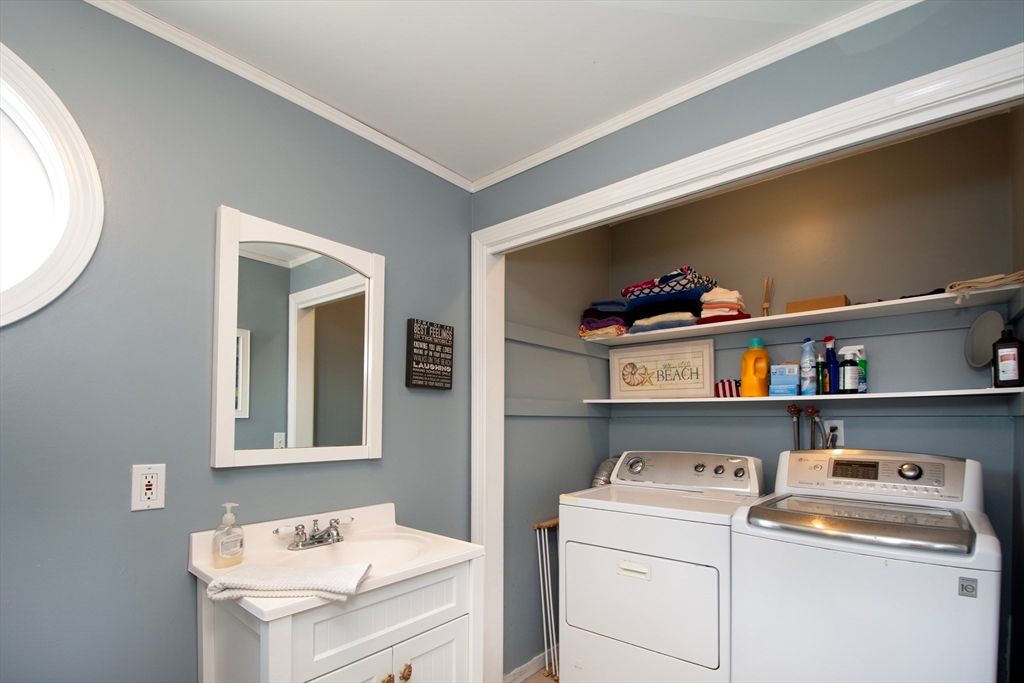 Interior, Utility Closets, Washer