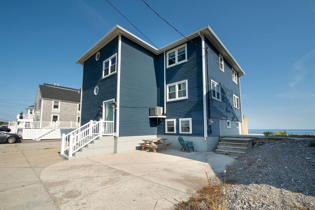 Exterior, Water