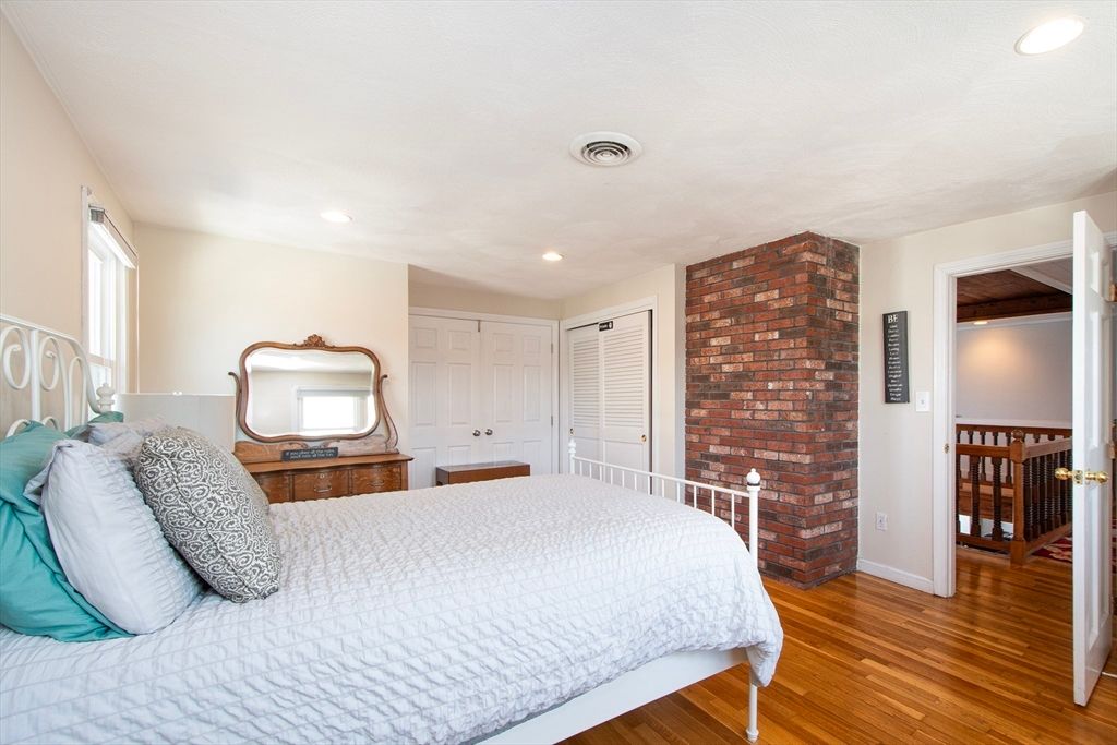 Bedroom, Interior, Recessed Lighting, Stone Walls, Wood Texture Flooring
