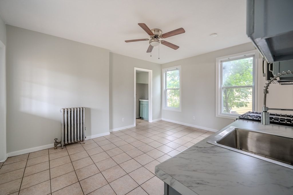 Empty room, Interior, Kitchen