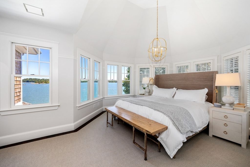 Bedroom, Interior, Pendant Lights, Water