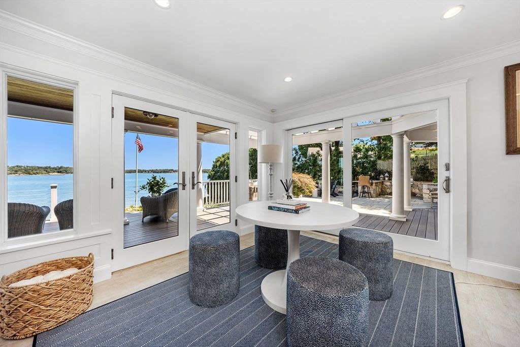 Interior, Recessed Lighting, Water