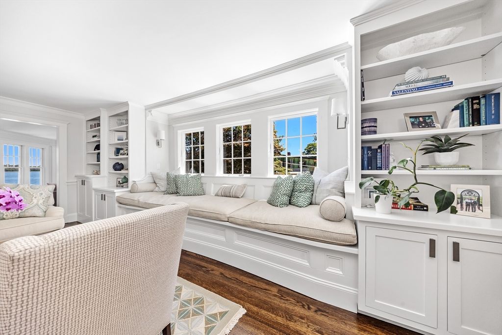 Interior, Living room, Water, Wood Texture Flooring