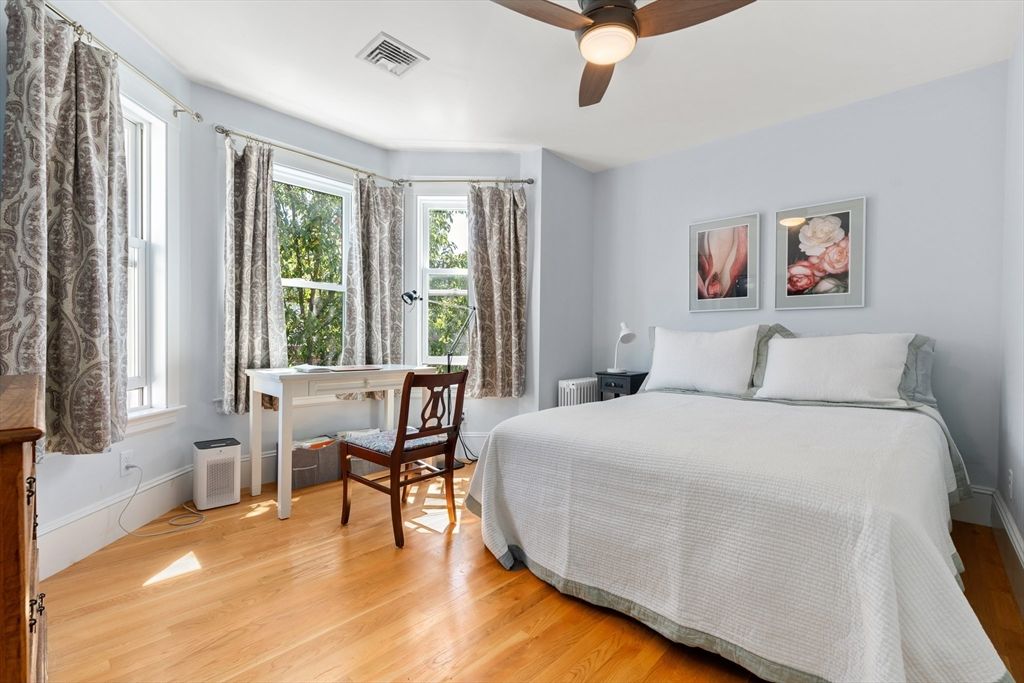 Bedroom, Home Office, Interior, Wood Texture Flooring