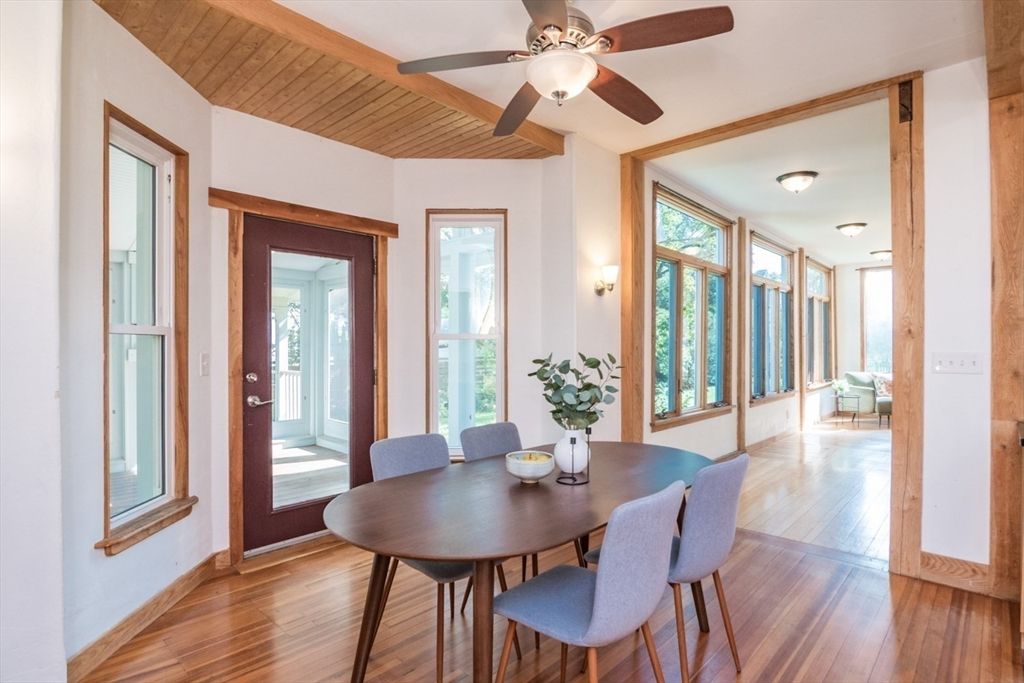 Dining room, Interior, Wood Texture Flooring