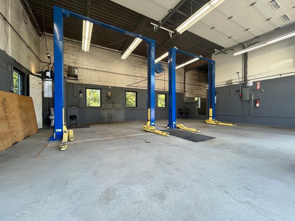 Fitness Equipment, Interior