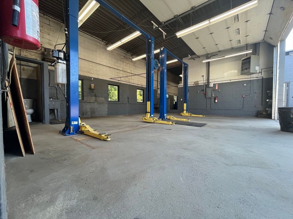 Fitness Equipment, Interior