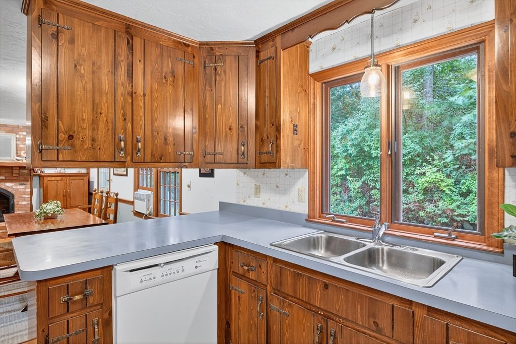 Interior, Kitchen, Pendant Lights