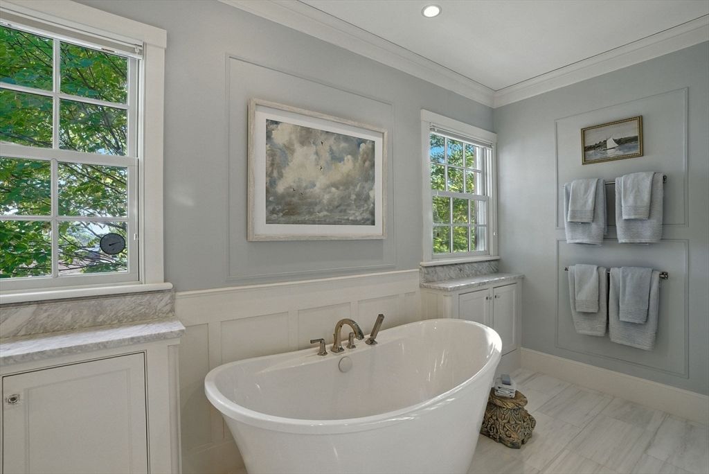 Bathroom, Free Standing Baths, Interior, Marble, Recessed Lighting, Wood Texture Flooring